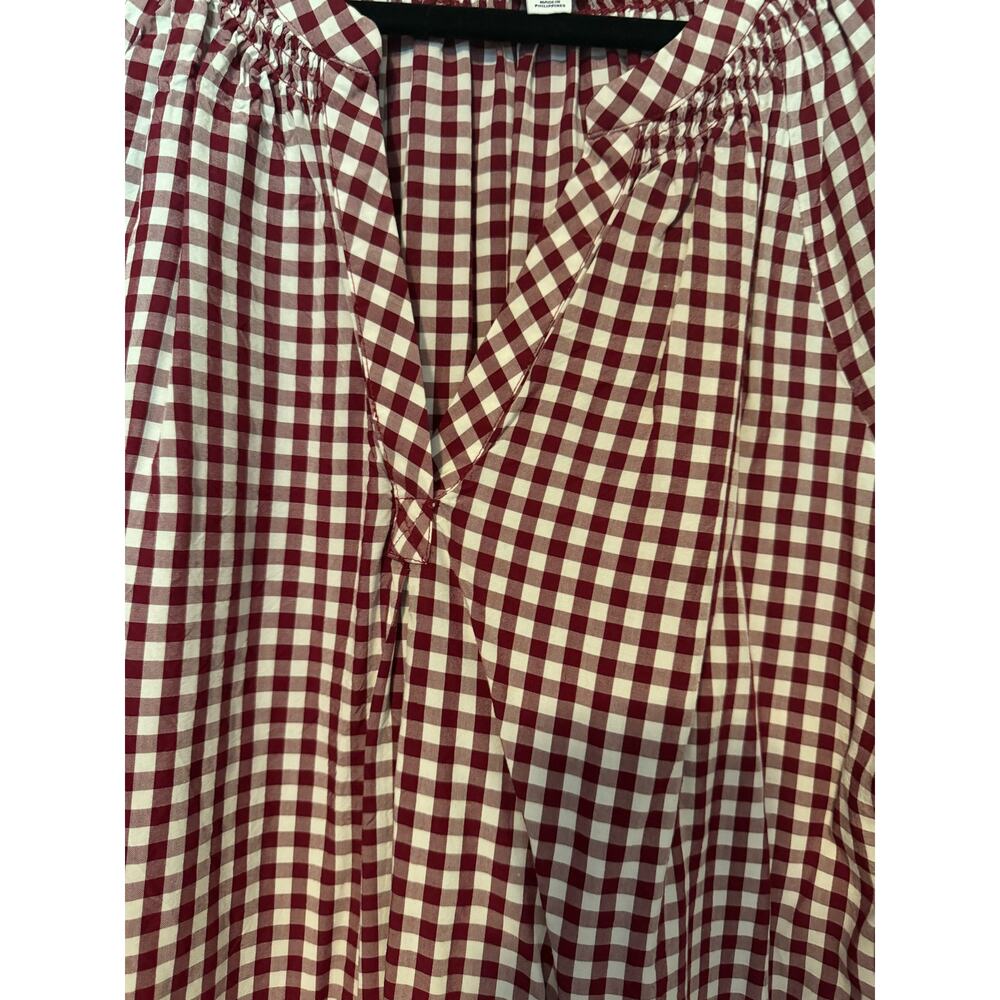 Crown & Ivy Peasant Blouse 3/4 Sleeve

 Size XL Burgundy and White Check